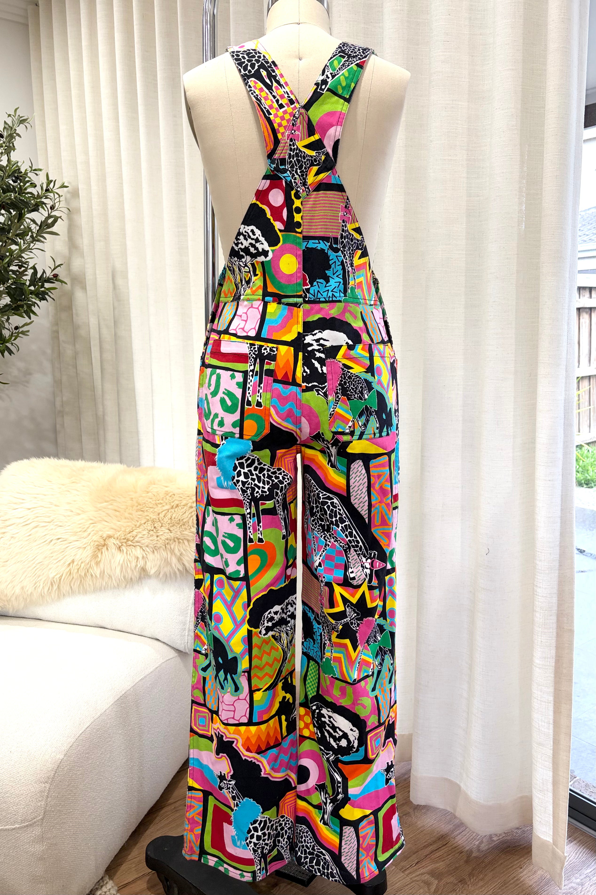 Giraffe-Topia Overalls - Sample AU 8